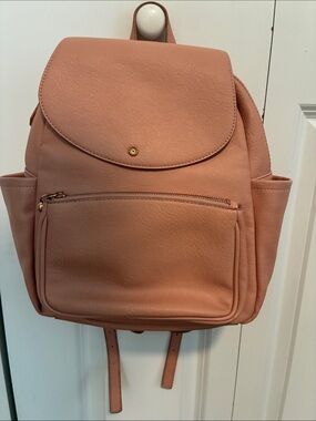 LC Lauren Conrad Peach Pink Faux Leather Backpack with Gold Hardware